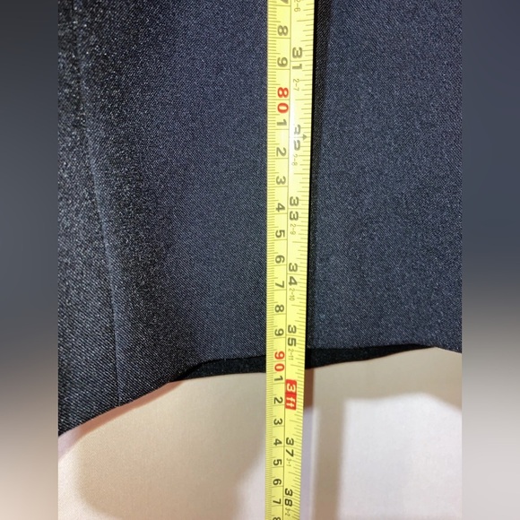 Larry Levine Black Classic Skirt Suit Sz 12 - Picture 5 of 8